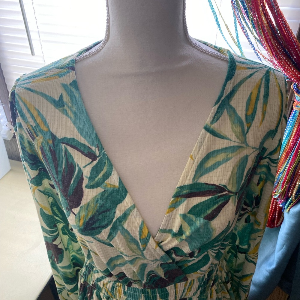 NWT Torrid puff sleeve babydoll top size 1x multi color floral - Picture 9 of 13